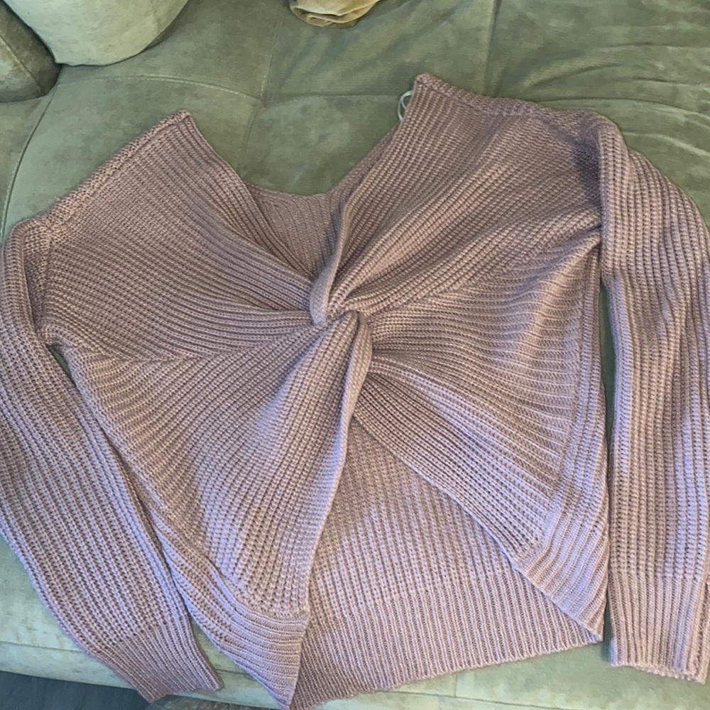 FASHION NOVA: Periwinkle/Pink Sweater